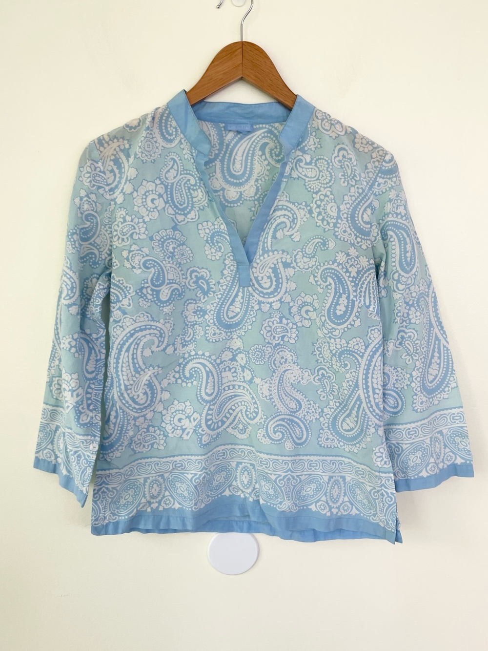 J McLaughlin Paisley Printed Split Neck Vneck Silk Cotton Blend Tunic sz 4 Blue